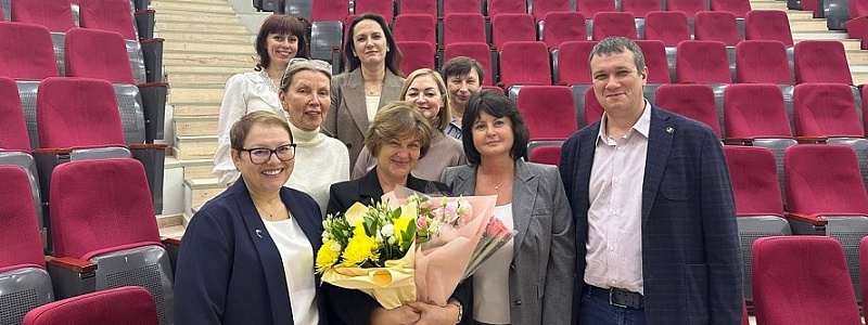 Ирина Витальевна Понина, врач-педиатр, гастроэнтеролог успешно защитила кандидатскую диссертацию